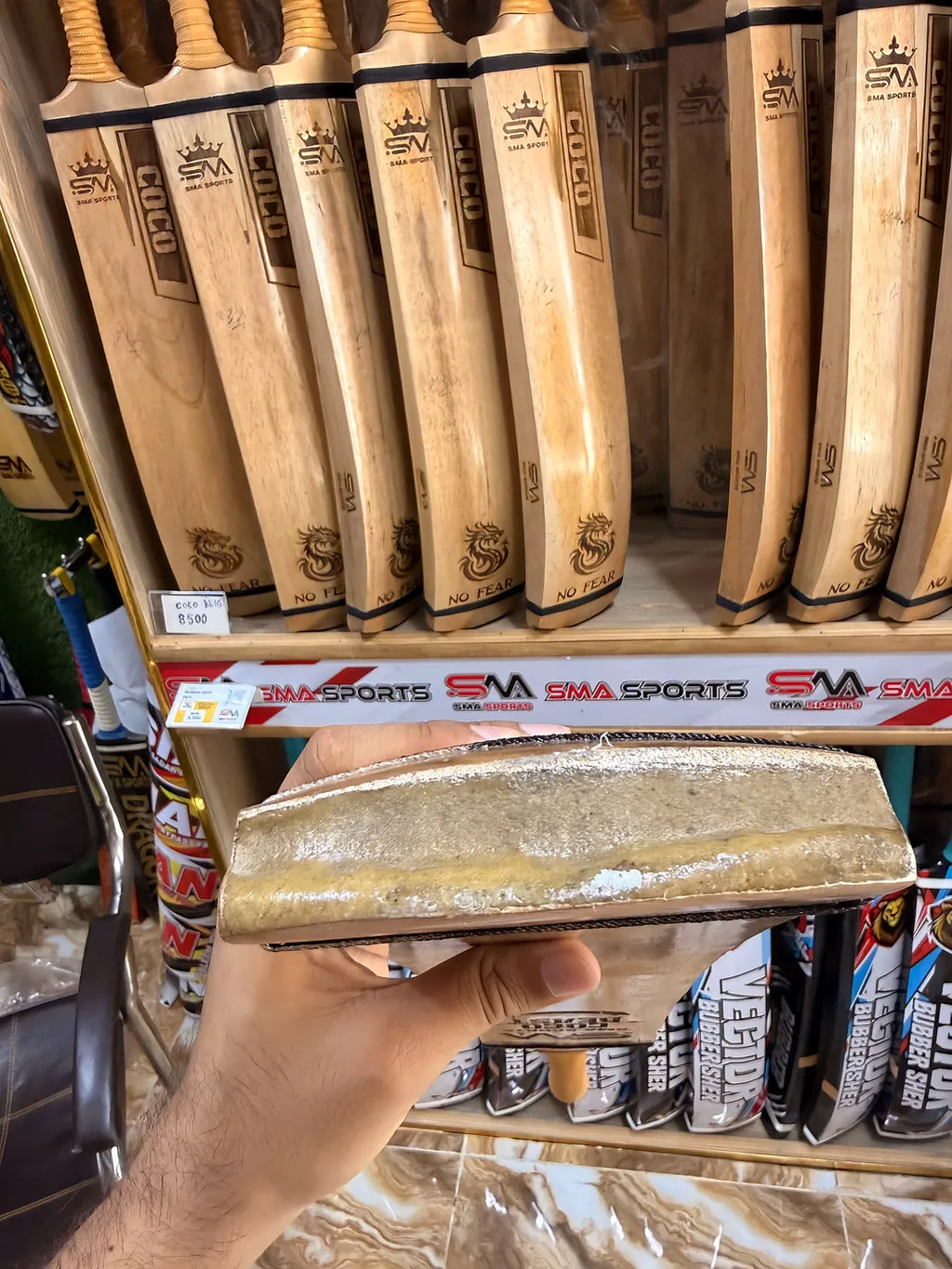 Coconut Player Bat Deal (Bat +Cover+ Gloves)